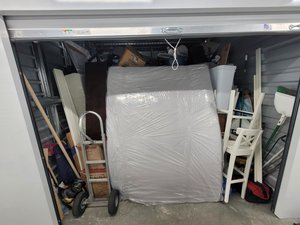 10 x 10 storage unit in Lacey, WA