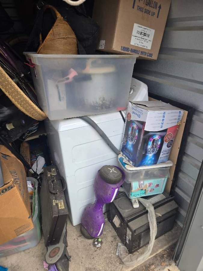 5 x 10 storage unit in San Antonio, TX