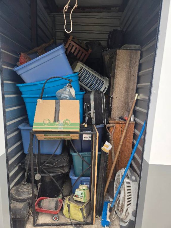 5 x 10 storage unit in San Antonio, TX