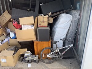 10 x 10 storage unit in Glendale, AZ