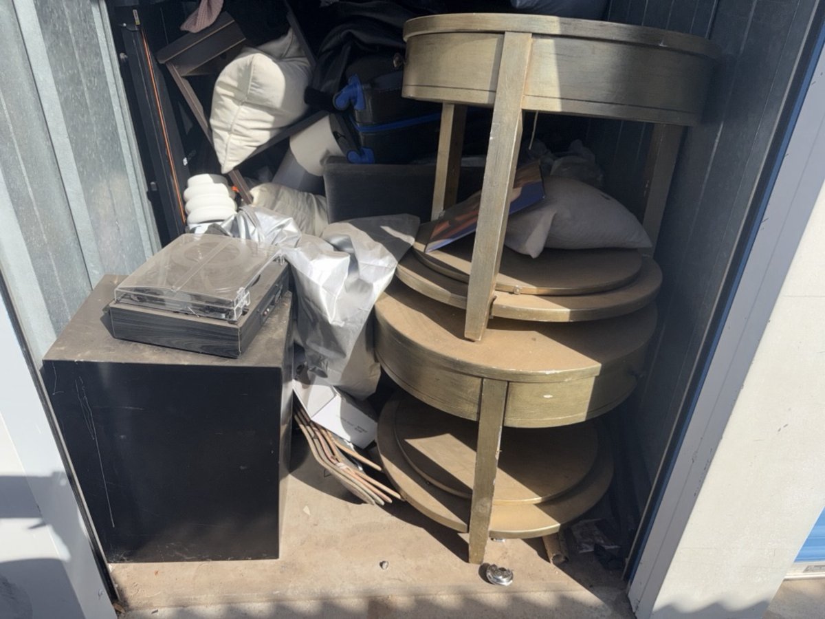 5 x 10 storage unit in Phoenix, AZ