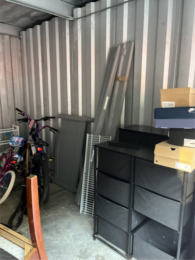10 x 15 storage unit in Acworth, GA