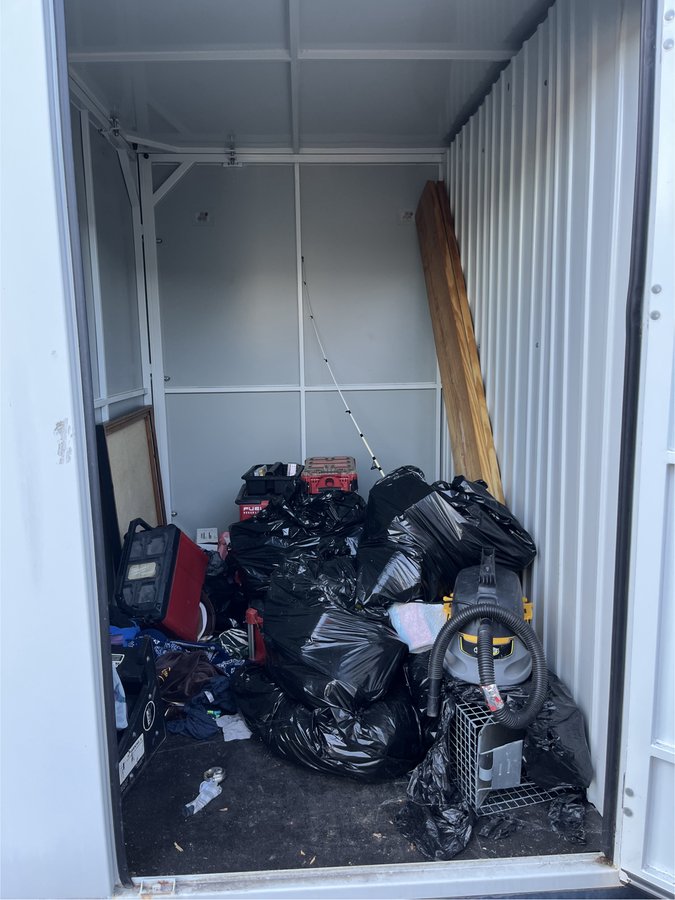 8 x 8 storage unit in Acworth, GA