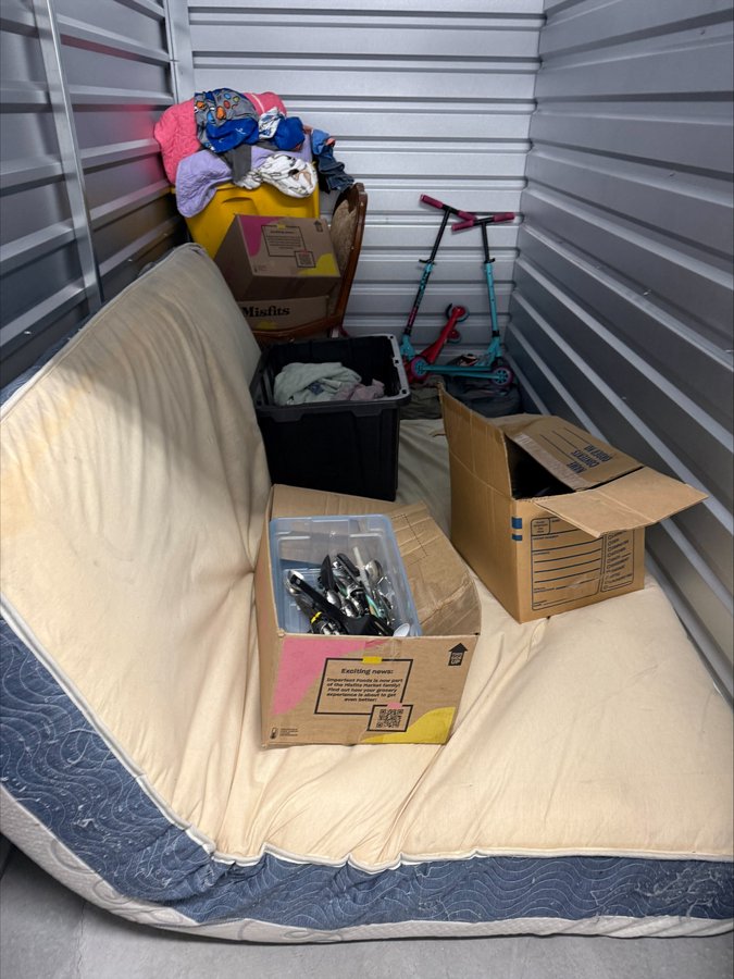 5 x 10 storage unit in Las Vegas, NV