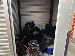 5 x 5 storage unit in Brooklyn, NY