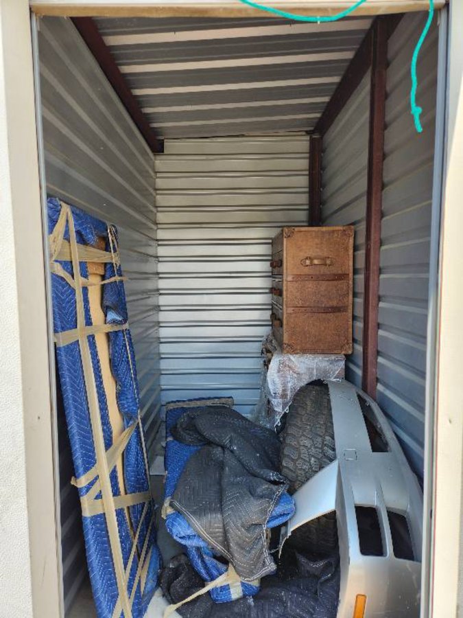 5 x 10 storage unit in Leander, TX