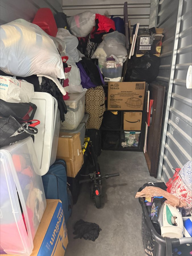 5 x 10 storage unit in Las Vegas, NV