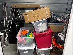 5 x 10 storage unit in Las Vegas, NV