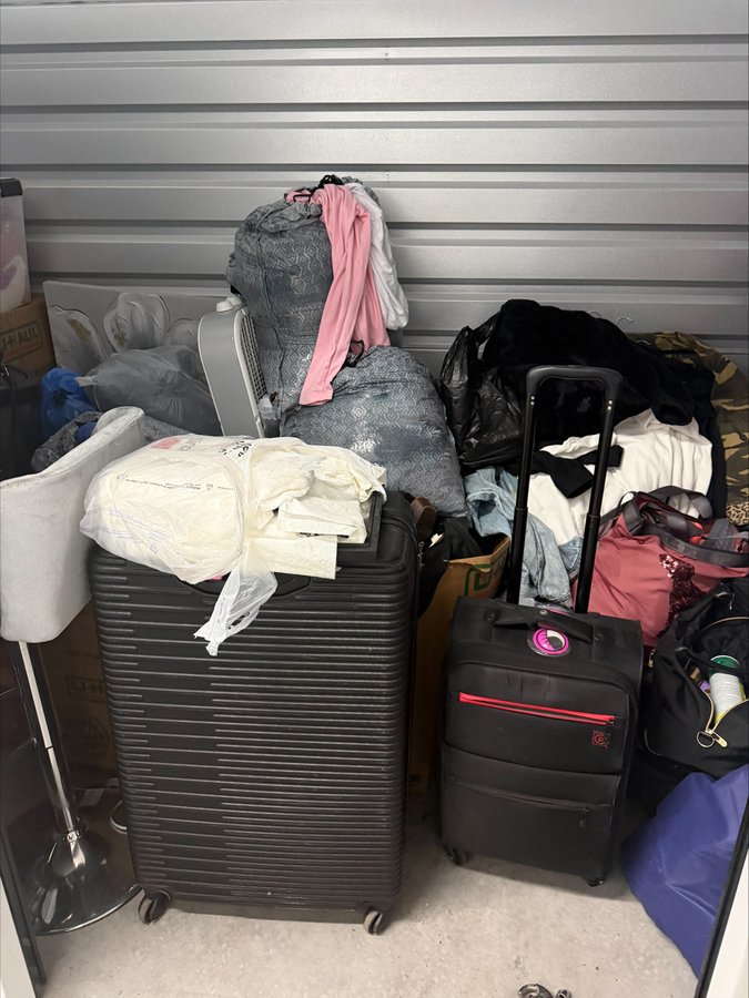 5 x 10 storage unit in Las Vegas, NV