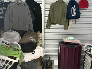 5 x 10 storage unit in Las Vegas, NV