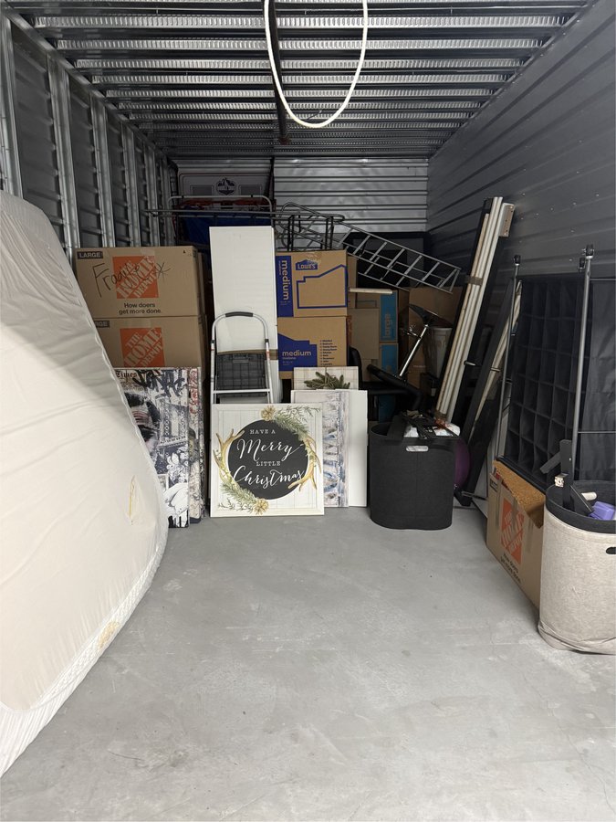 10 x 20 storage unit in Las Vegas, NV