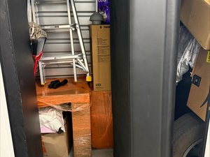 5 x 10 storage unit in Las Vegas, NV