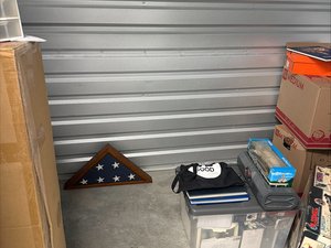 10 x 5 storage unit in Henderson, NV