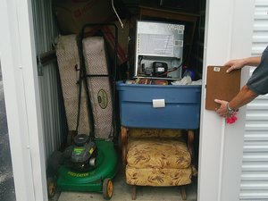 5 x 10 storage unit in Columbia, MO