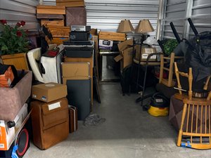 10 x 15 storage unit in Henderson, NV