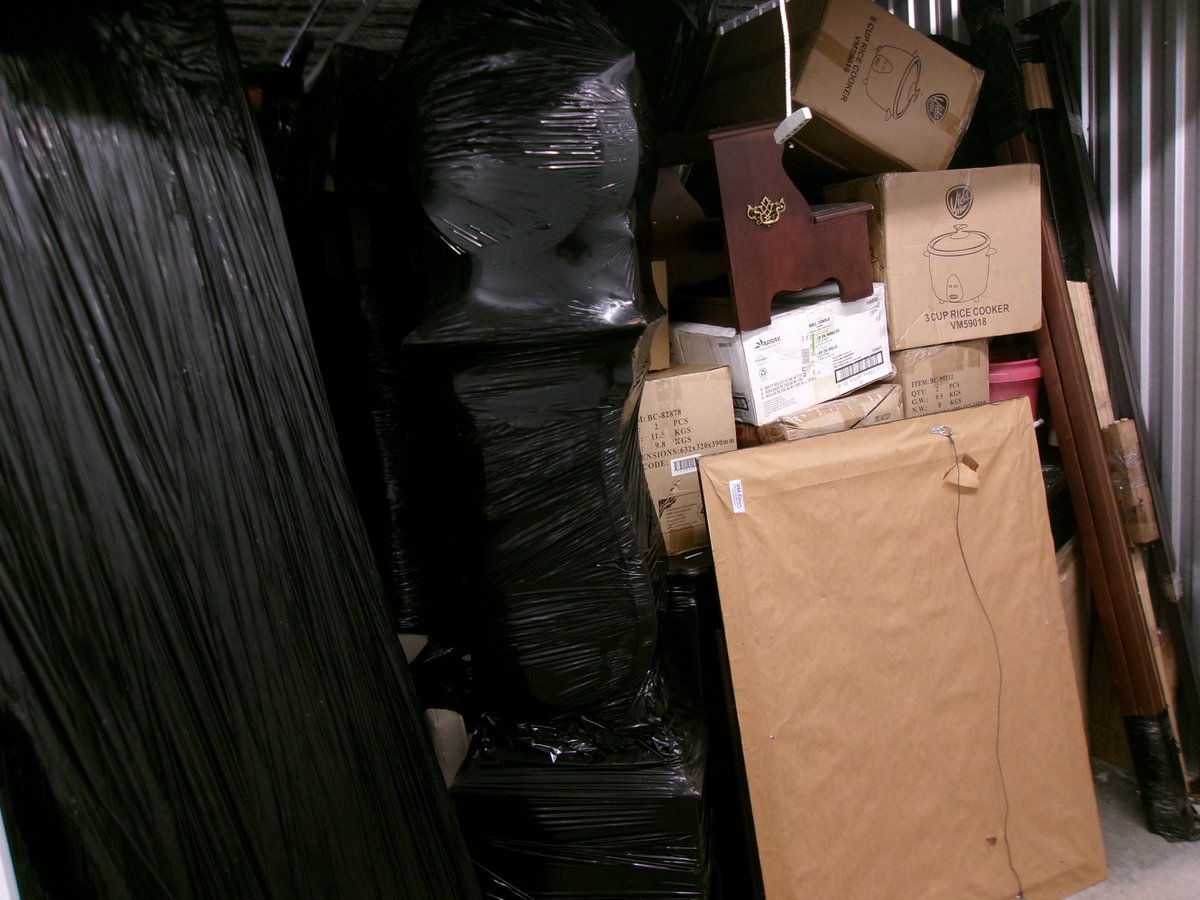 10 x 12 storage unit in Miami, FL