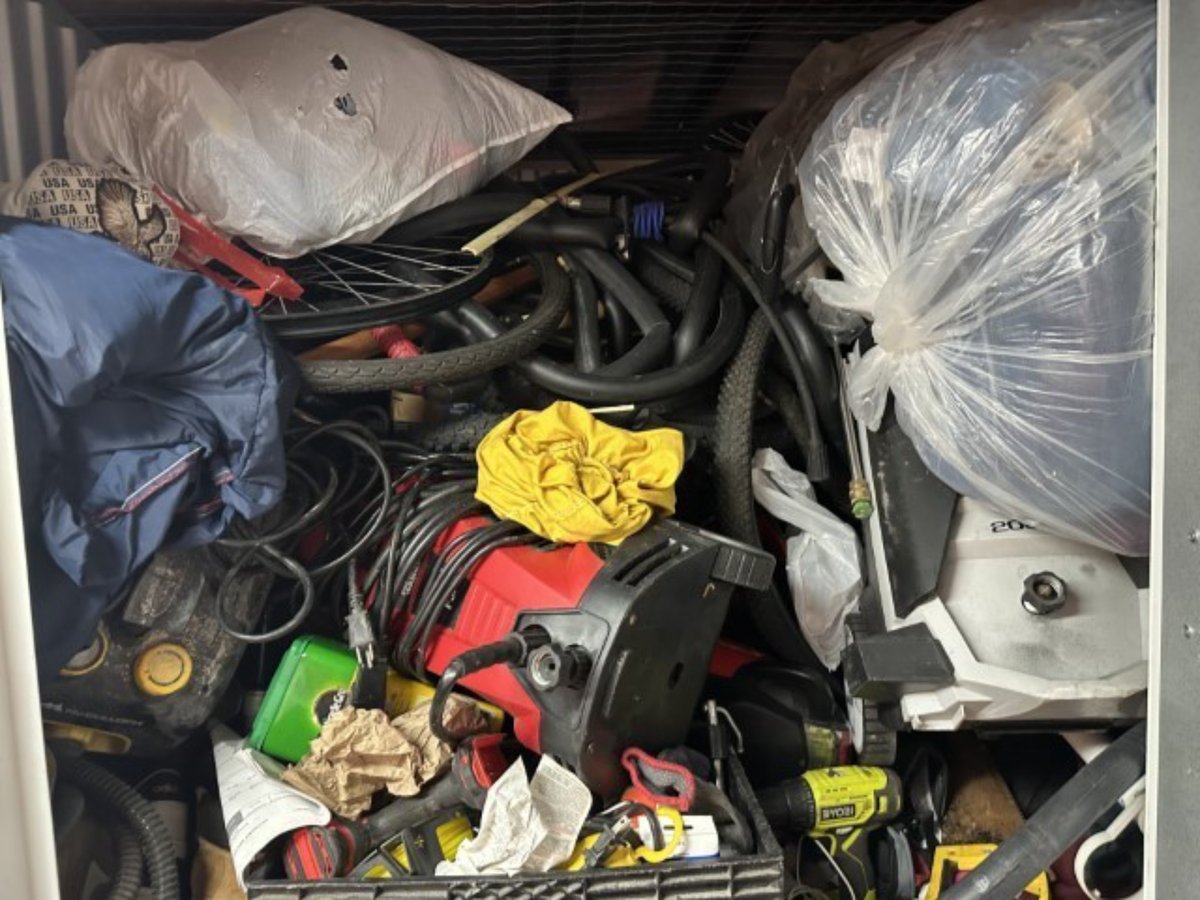 5 x 5 storage unit in Brooklyn, NY