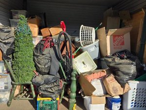 10 x 10 storage unit in Murrieta, CA