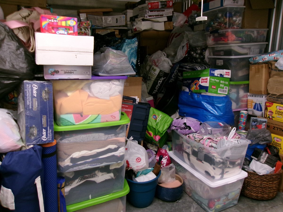 10 x 12 storage unit in Miami, FL