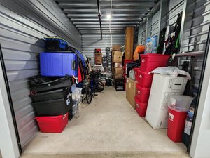 10 x 15 storage unit in Seattle, WA