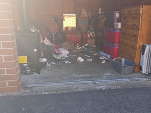 10 x 16 storage unit in Salem, OR