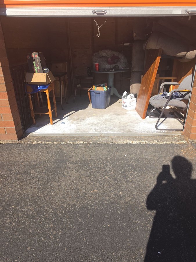 10 x 10 storage unit in Salem, OR
