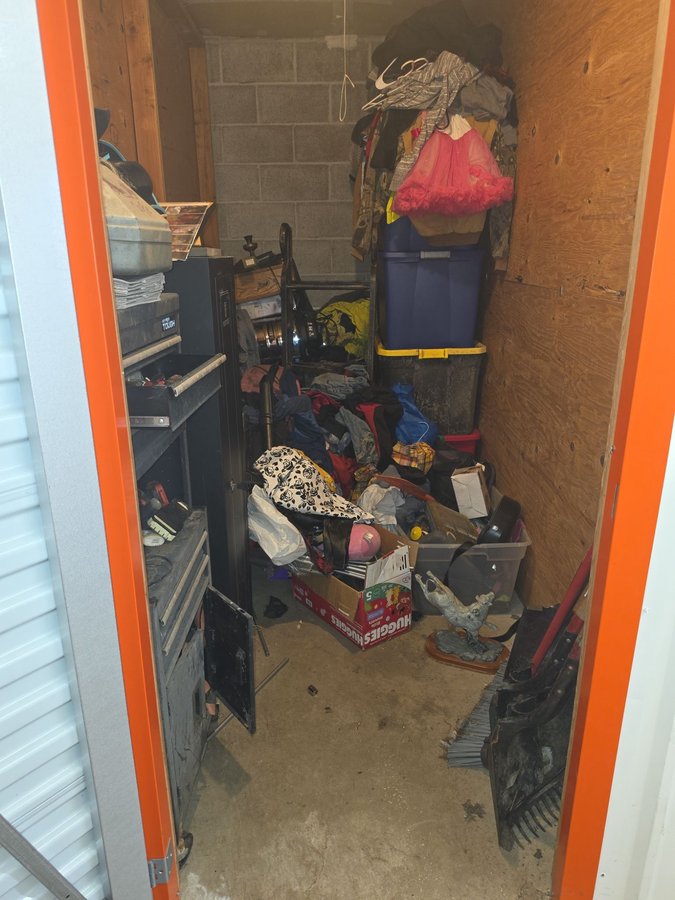 5 x 10 storage unit in Salem, OR