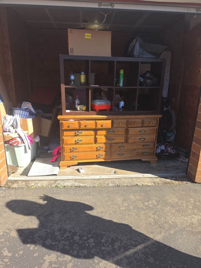 10 x 10 storage unit in Salem, OR