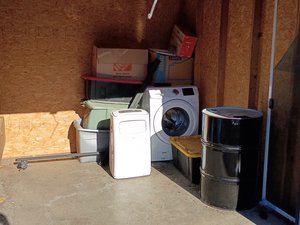 10 x 10 storage unit in Spanaway, WA