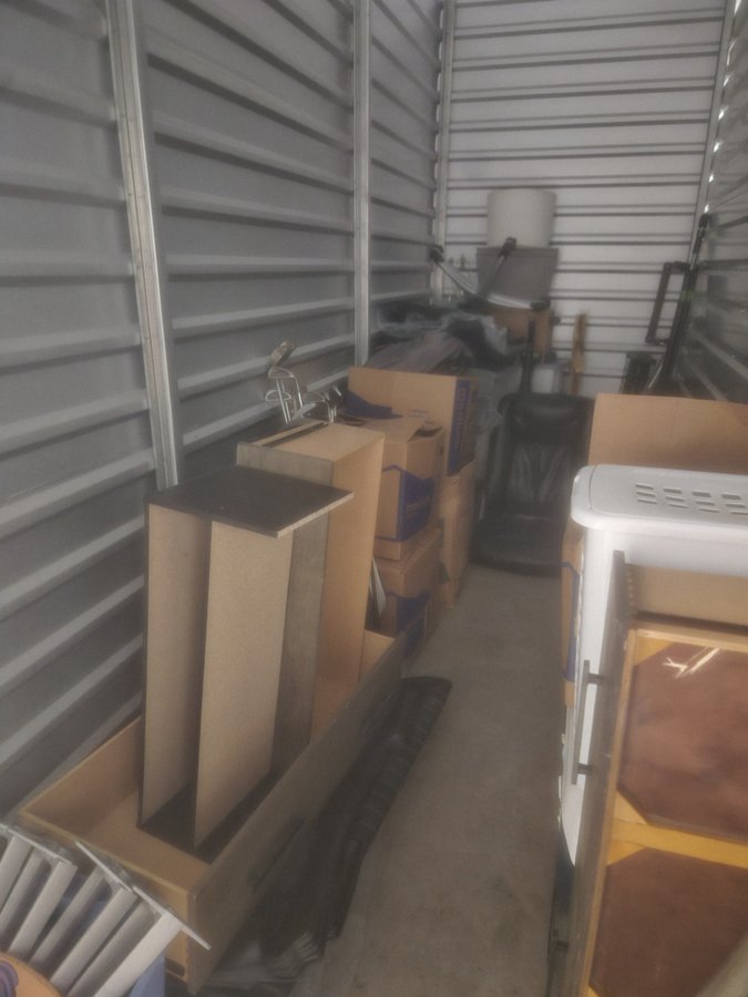 5 x 15 storage unit in Orlando, FL