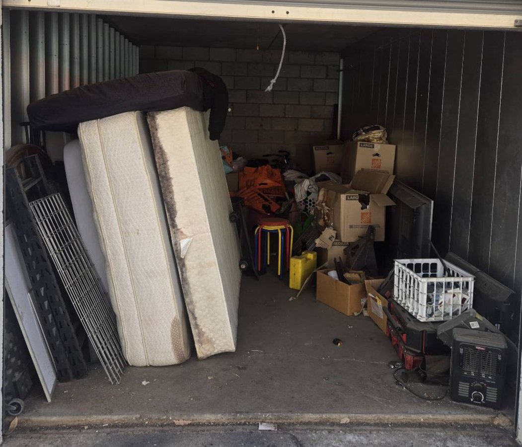 10 x 18 storage unit in Phoenix, AZ