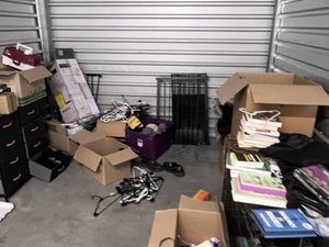 10 x 10 storage unit in Henderson, NV