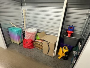 10 x 5 storage unit in Green Valley, AZ