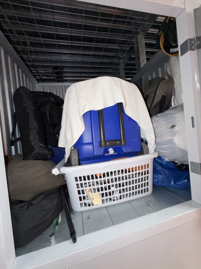 5 x 4 storage unit in Canoga Park, CA
