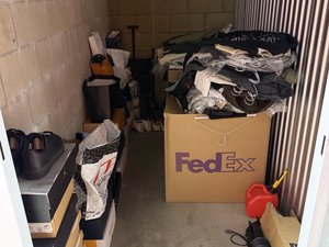 5 x 10 storage unit in Canoga Park, CA