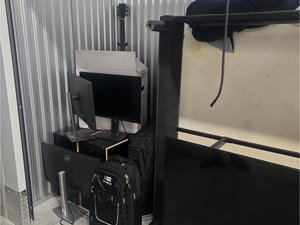 5 x 10 storage unit in Tampa, FL