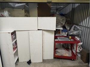 10 x 15 storage unit in West Hempstead, NY