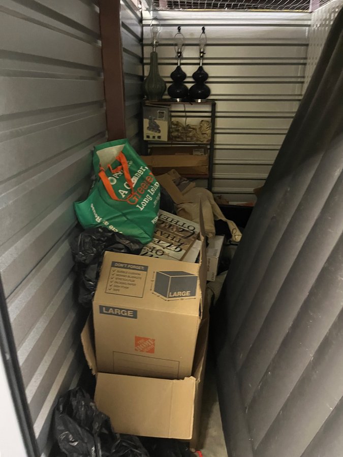 5 x 10 storage unit in Massapequa, NY