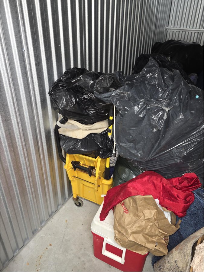 5 x 10 storage unit in Valley Stream, NY