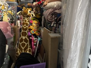 5 x 10 storage unit in Ozone Park, NY