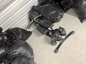 10 x 10 storage unit in Ozone Park, NY