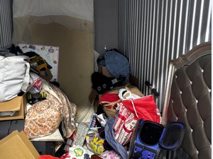 5 x 10 storage unit in Queens, NY