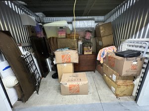 7 x 10 storage unit in Brooklyn, NY