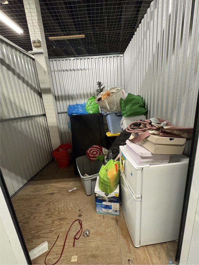 5 x 10 storage unit in Brooklyn, NY