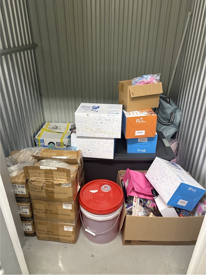5 x 5 storage unit in Brooklyn, NY