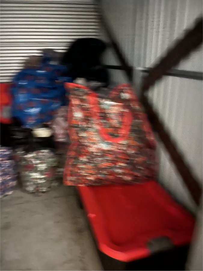 10 x 10 storage unit in Brooklyn, NY