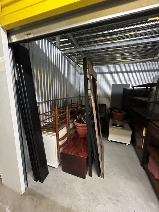10 x 10 storage unit in Elmsford, NY