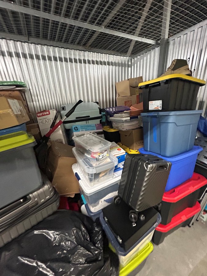 10 x 7 storage unit in Elmsford, NY