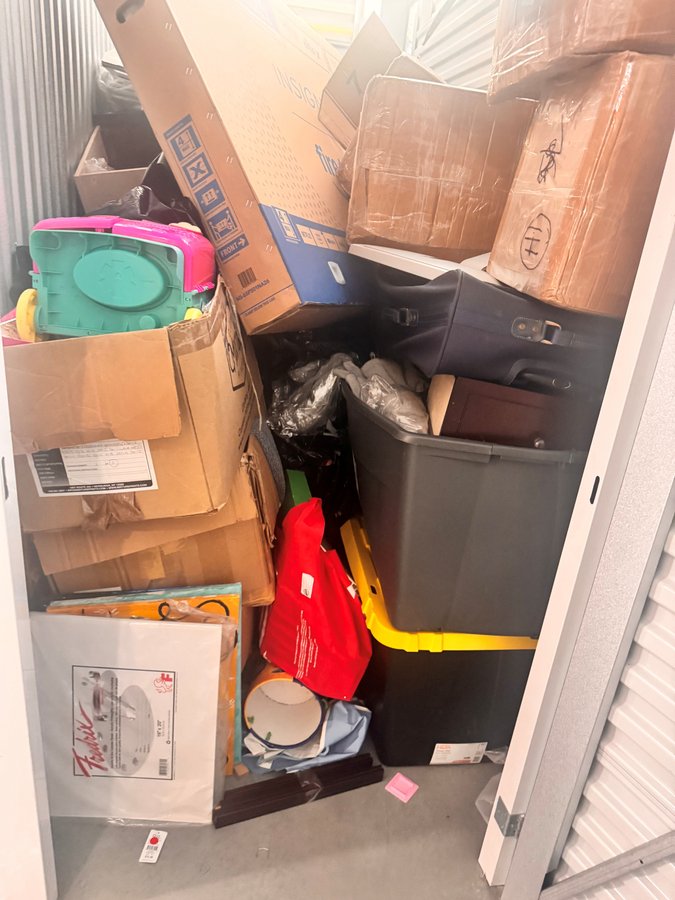 4 x 10 storage unit in Yonkers, NY
