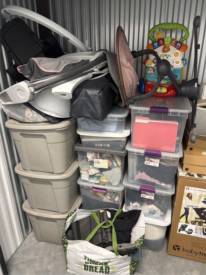 4 x 10 storage unit in Yonkers, NY